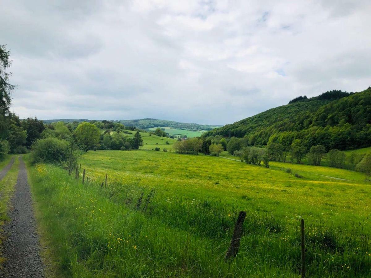 Rennscheune - Himmlisch In Gruene Hoelle *